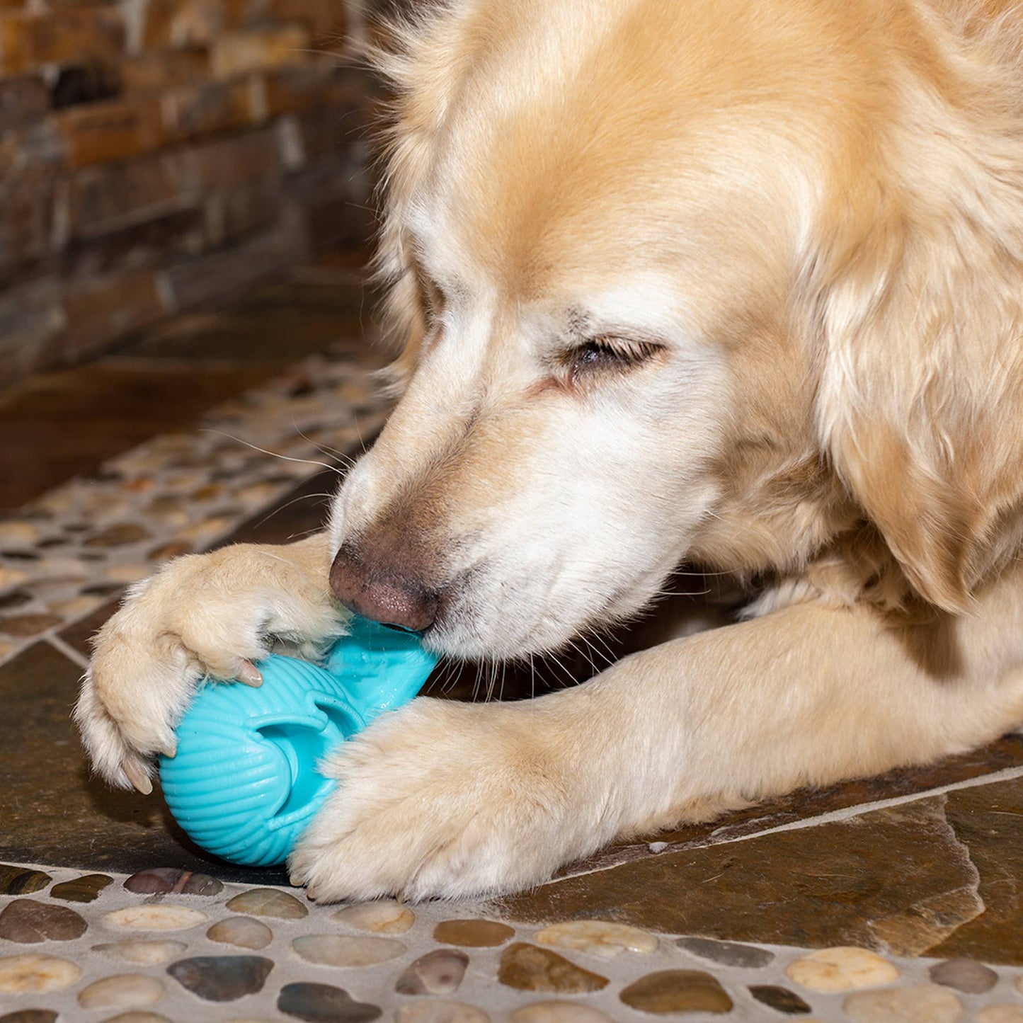 Okko Tuffut-Flex® Ball Dog Toy